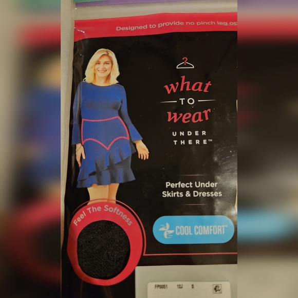 Maidenform Flexees Shaper Brief Black Lace Firm Cool Comfort Size Small New - Picture 5 of 12